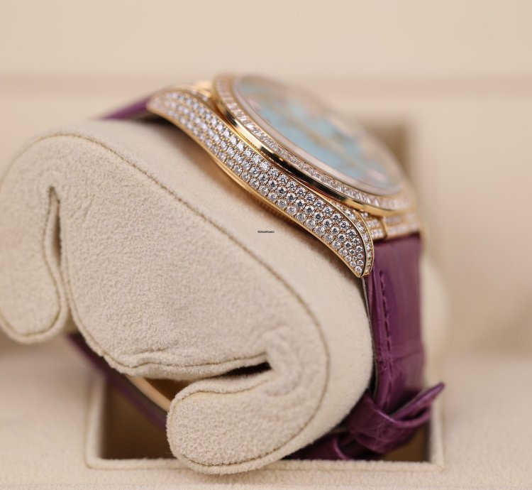Rolex Day-date Purple Strap Blue Dial Factory Daydate Diamonds - 2023 - Lc100 - Neu Ungetragen - Fullse