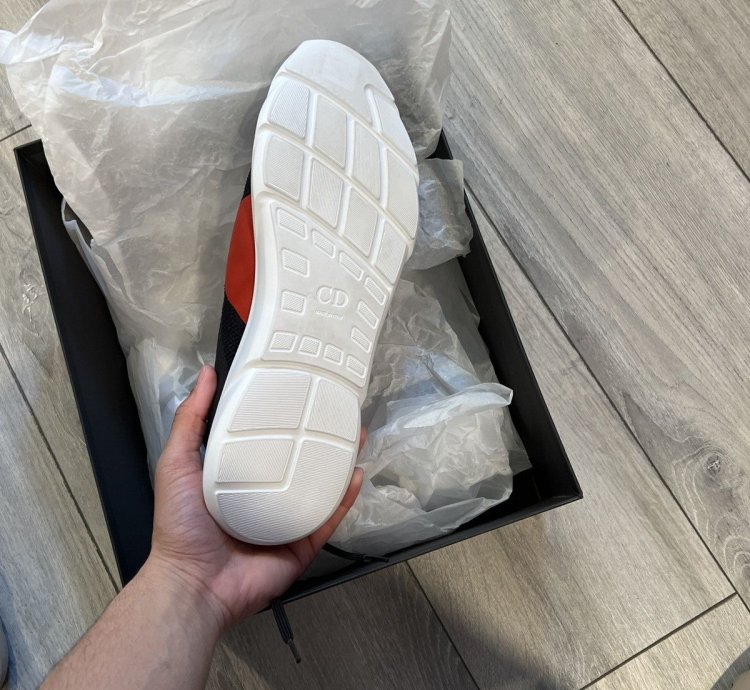 Christian Dior High Top Sneaker