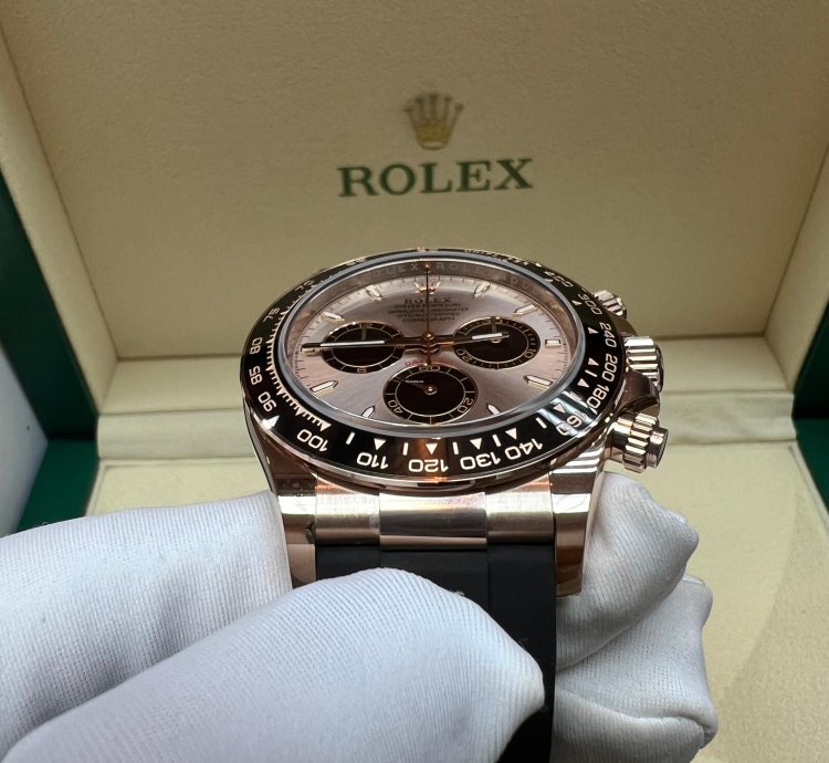 Rolex Daytona 2025 New Daytona Everose Gold Sundust Oysterflex