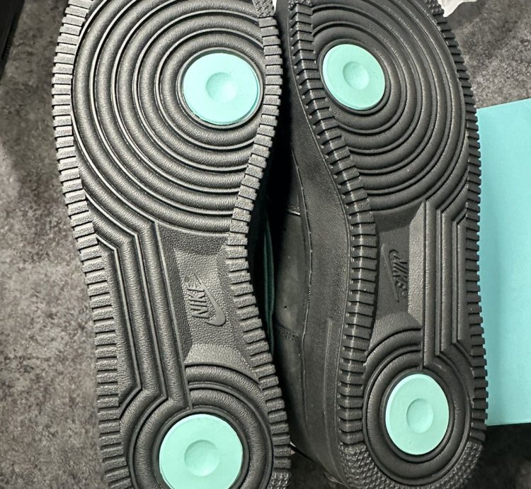 Nike Air Force 1 Low Tiffany Co 1837 Size 8
