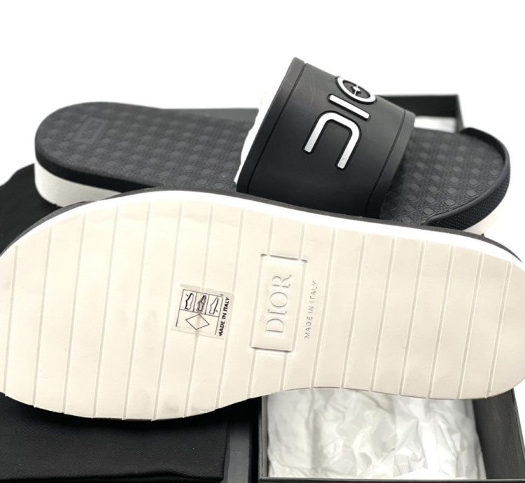 Christian Dior Sorayama Slides