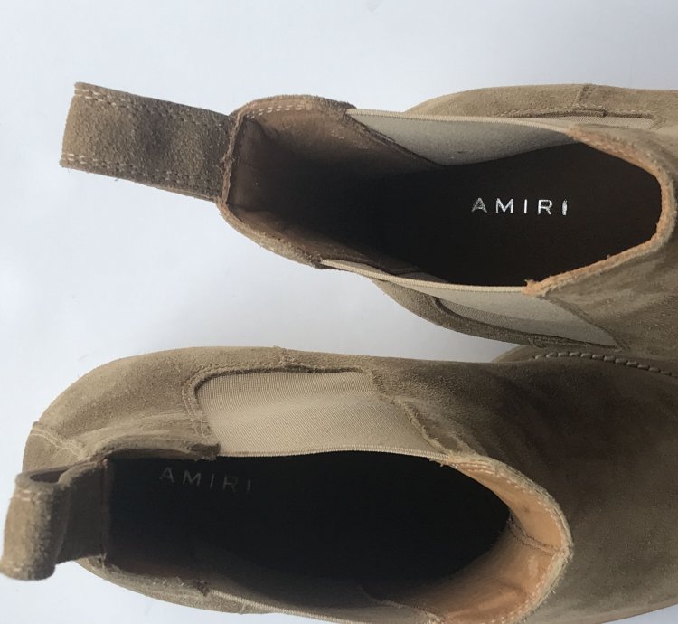 Crepe Suede Point-toe Chelsea Boots