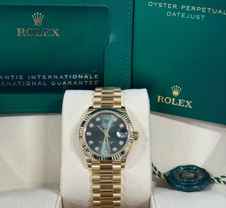 Rolex Datejust 31 2024 Rolex Datejust 31 Yellow Gold - Olive Green Diamond Dial - President Box And Papers