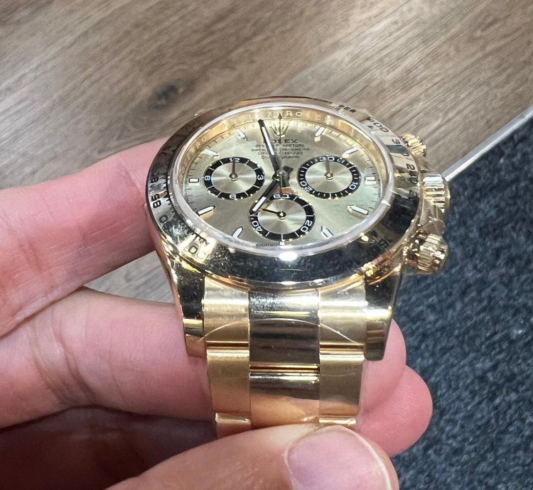 Rolex Daytona 2025 New Daytona Yellow Gold Champagne Golden Dial