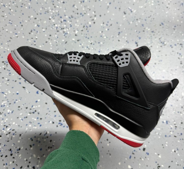 Nike Air Jordan 4 Retro Bred Reimagined - Size 10 5 Men
