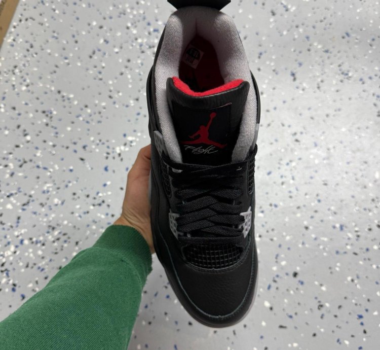 Nike Air Jordan 4 Retro Bred Reimagined - Size 10 5 Men