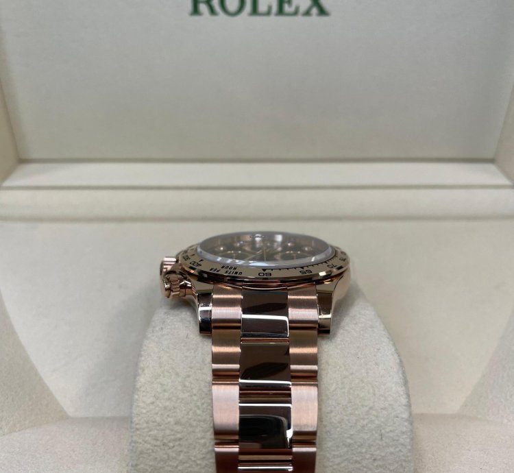 Rolex Daytona rose Gold Black Diamond Dot Dial