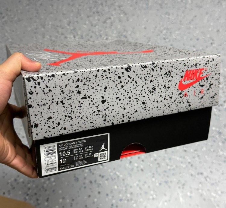 Nike Air Jordan 4 Retro Bred Reimagined - Size 10 5 Men