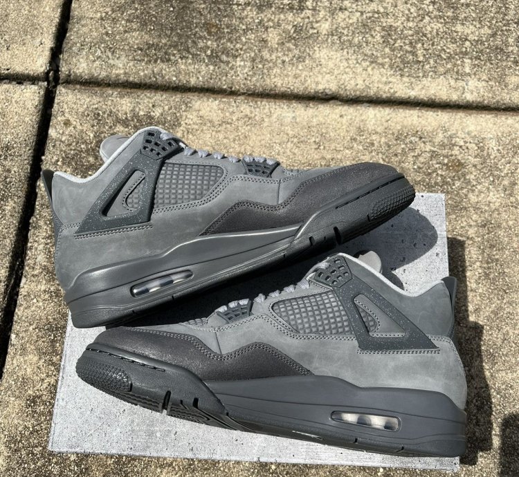 Nike Air Jordan 4 Wet Cement Paris Olympics Size 10 5