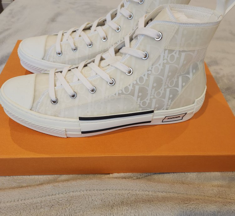 Dior -23 High Top Sneaker