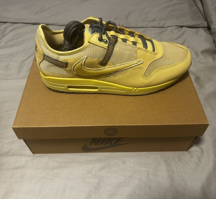 Nike Air Max 1 Travis Scott