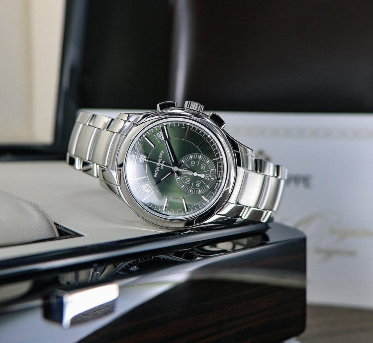 Patek Philippe Annual Calendar Chronograph Flyback Chronograph Annual Calendar Ref 5905 1a Olive Green Dial Full Set 2024