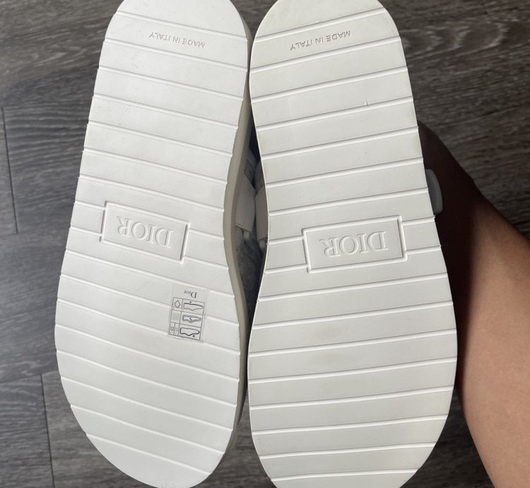 Dior Alpha Slide Off White