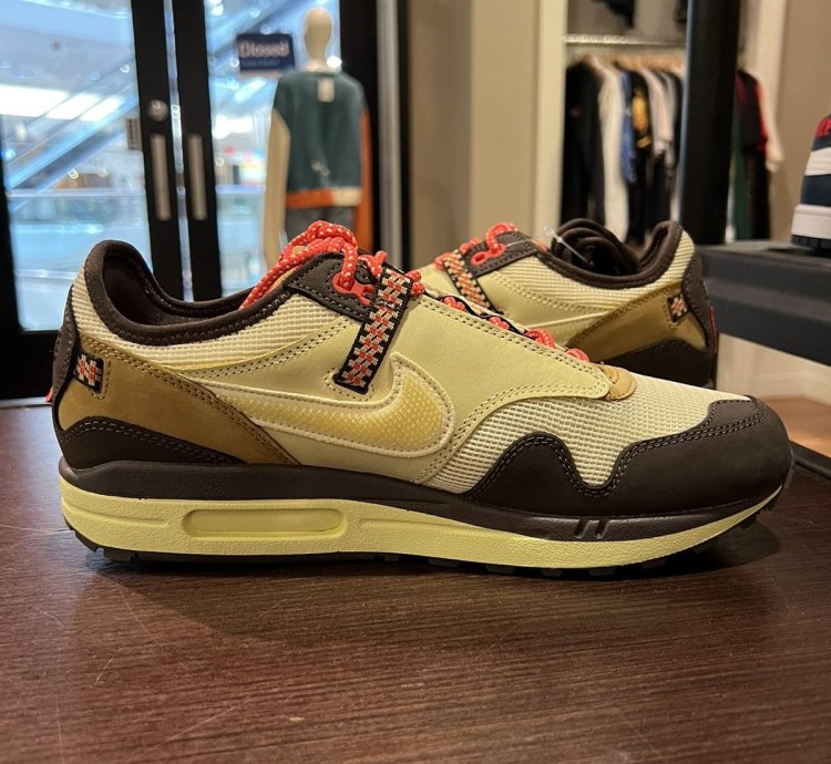 Nike Air Max 1 Travis Scott Cactus Jack Baroque Brown