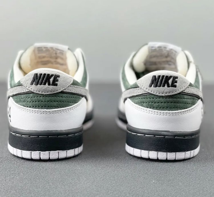 Nike Sb Dunk Low X Kobe 24 White Lf2428-001