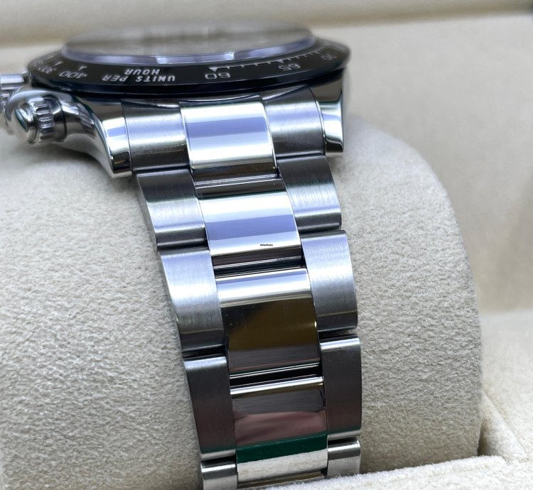 Rolex Daytona 116500ln Black Dial 100 New Unworn Full Set With Box Papers