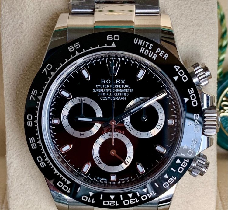 Rolex Daytona 116500ln Black Dial Full Set 2022 Never Worn