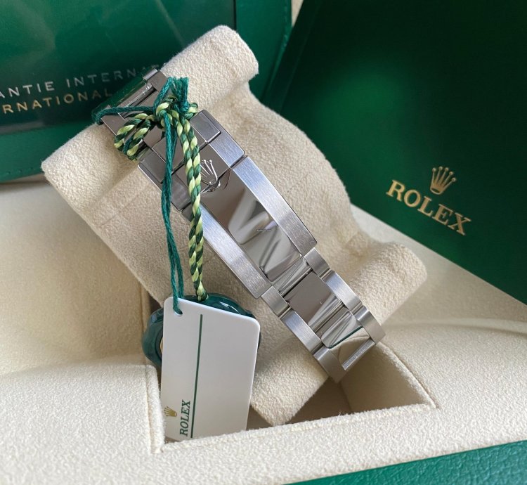 Rolex Daytona 116500ln Discontinued New 2023 Ceramic Bezel Black Dial Steel Oyster Bracelet