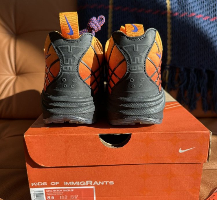 Nike Air Max Sndr Sp Kids Of Immigrants