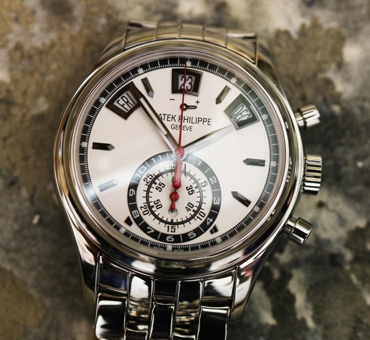 Patek Philippe Annual Calendar Chronograph Like New Full Set