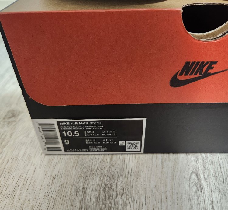 Nike Air Max Sunder Phantom Black women Obscura