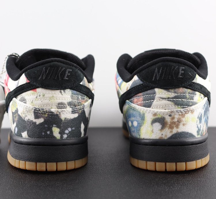 Nike Sb Dunk Low X Supreme rammellzee
