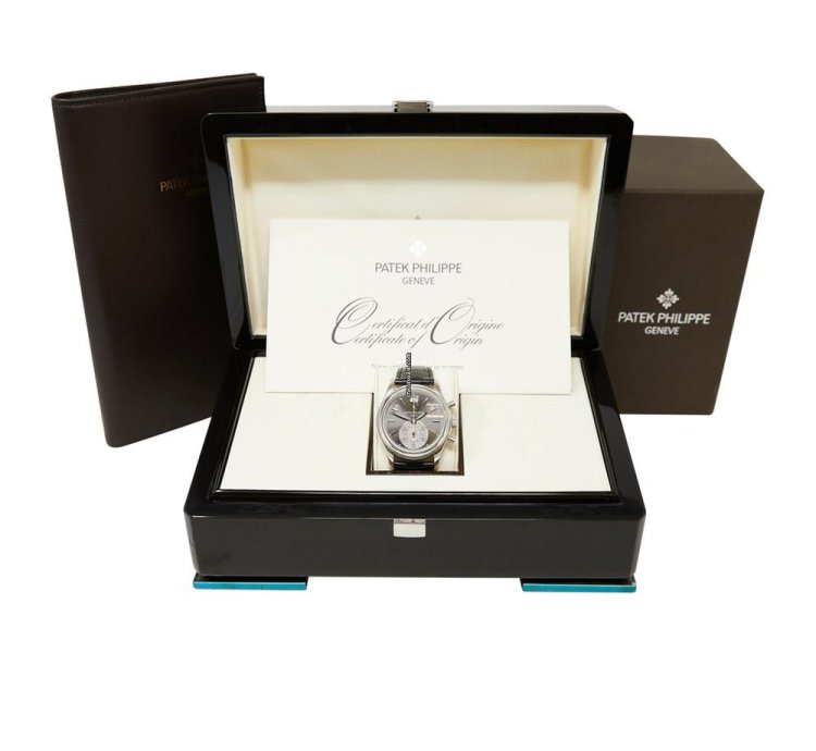 Patek Philippe Annual Calendar Chronograph Platinum Case Grey Dial Complete Set