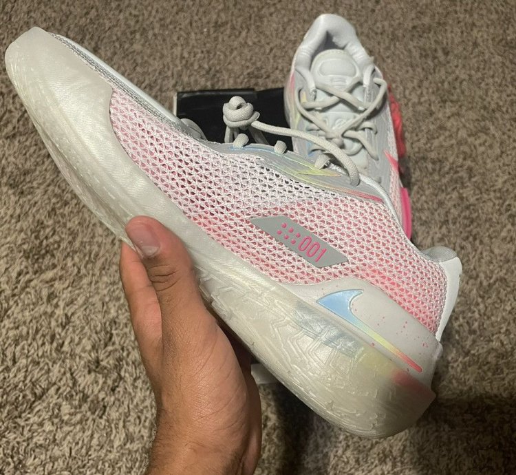 Nike Air Zoom Gt Cut - Size 11