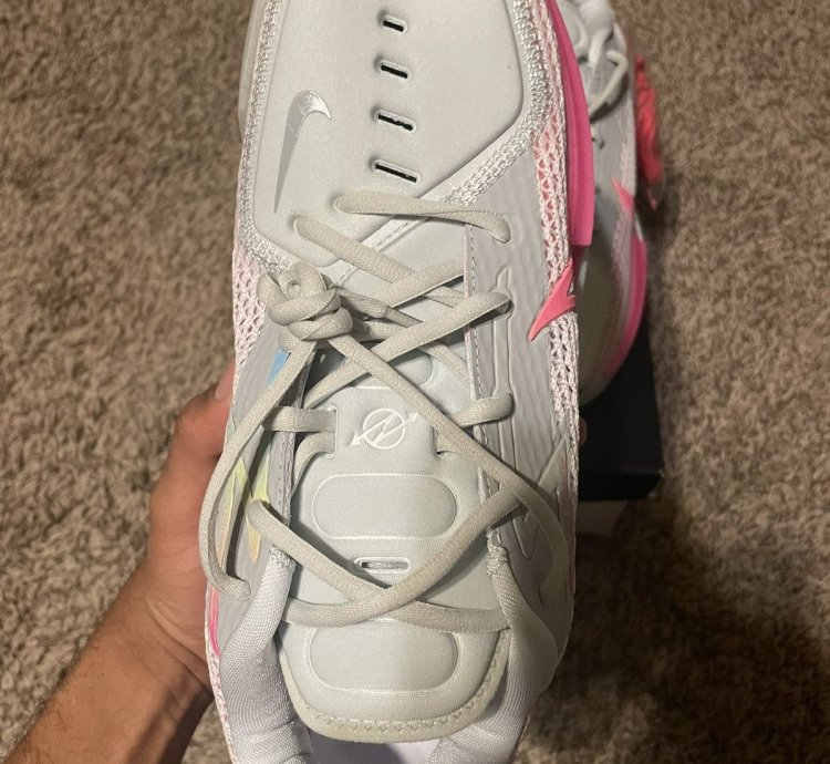 Nike Air Zoom Gt Cut - Size 11