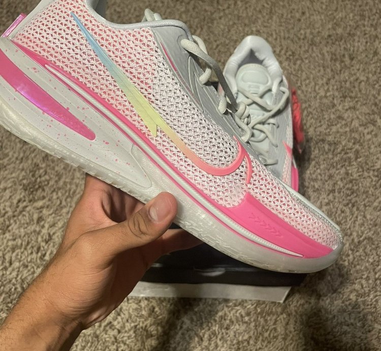 Nike Air Zoom Gt Cut - Size 11