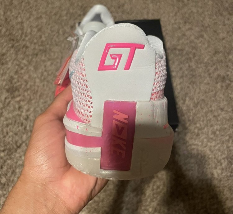 Nike Air Zoom Gt Cut - Size 11
