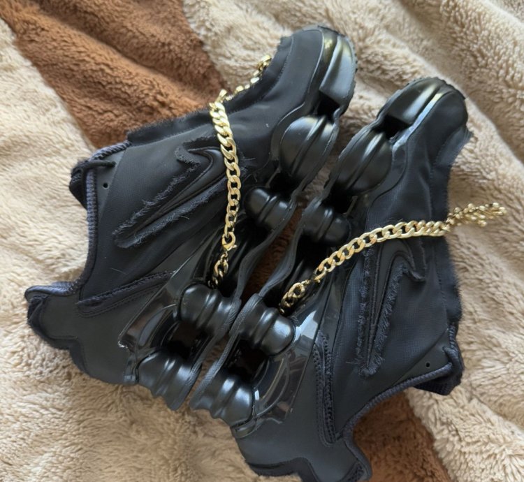Nike Comme Des Garcon Shox