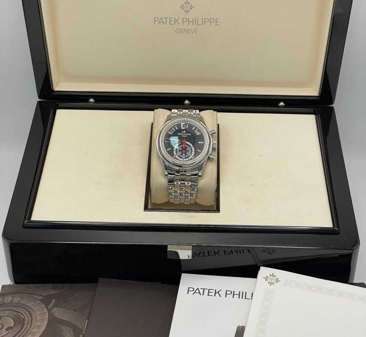 Patek Philippe Annual Calendar Chronograph Very Rare Annual Calendar Chronograph 5960 1a-010