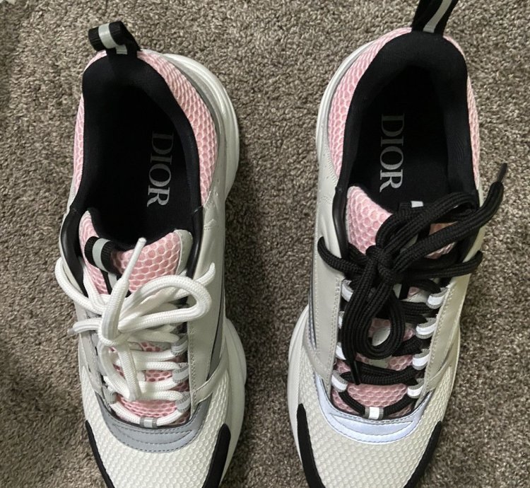 Dior B22 Signed By Kevin Gates