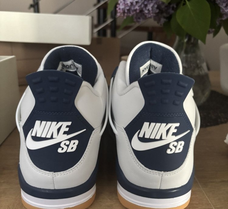 Air Jordan 4 Nike Sb Navy