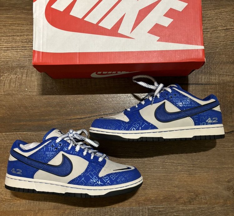Nike Dunk Jackie Robinson