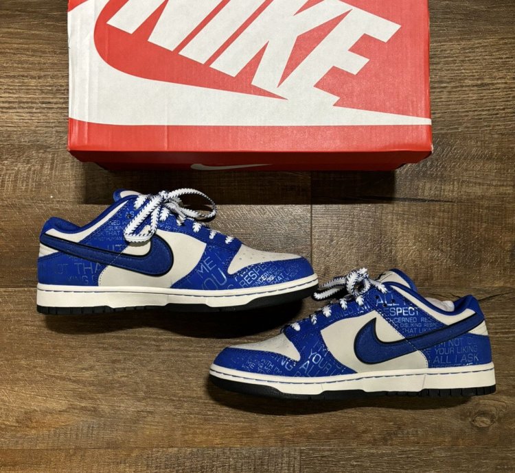 Nike Dunk Jackie Robinson