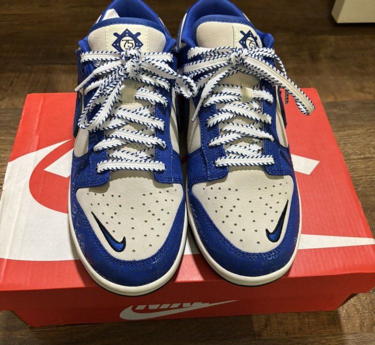 Nike Dunk Jackie Robinson
