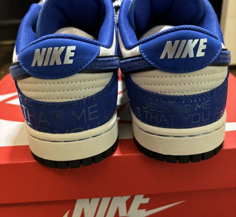 Nike Dunk Jackie Robinson
