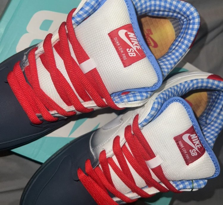 Nike Dunk Low Dorothy