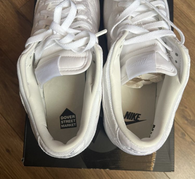 Nike Dunk Low Dover Street Market Triple White Velvet Size 9