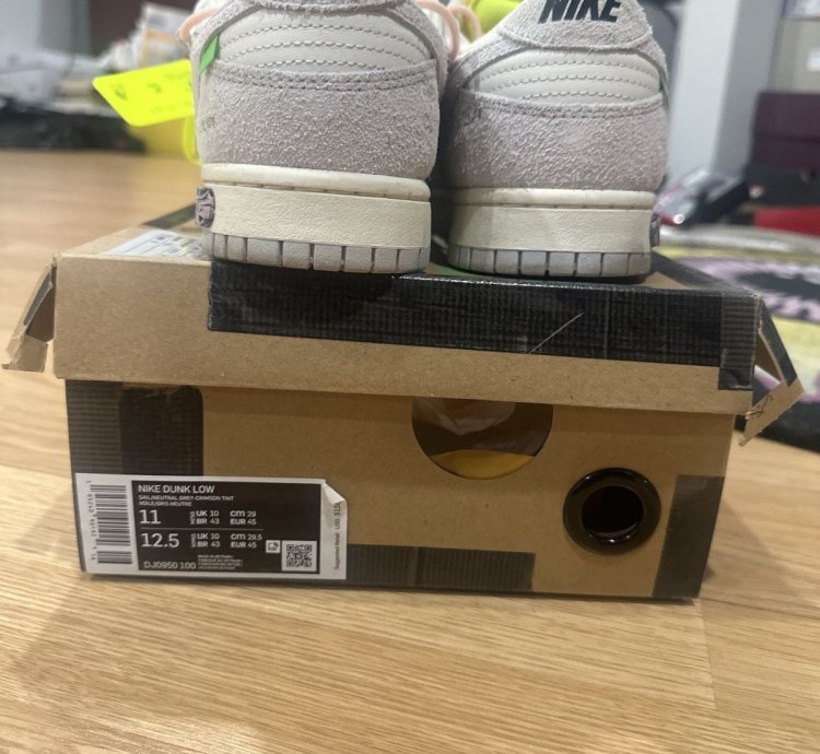 Nike Dunk Low Off-white Lot 12