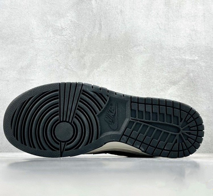 Nike Sb Dunk Low x Stussy Dq1098-377