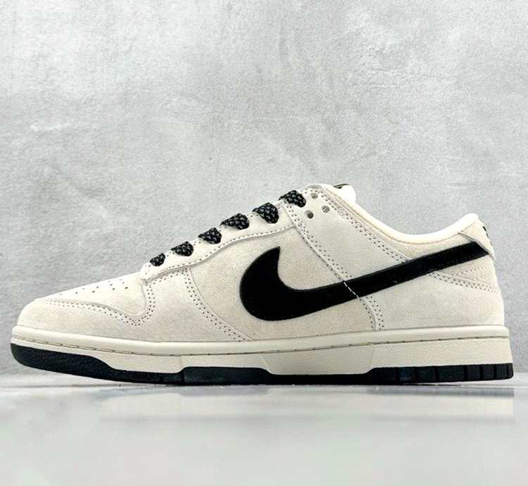 Nike Sb Dunk Low x Stussy Dq1098-377