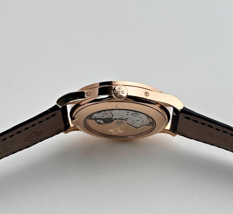 Patek Philippe Annual Calendar Complications 5396r-015 Annual Calendar Rose Gold Blue Dial 2019