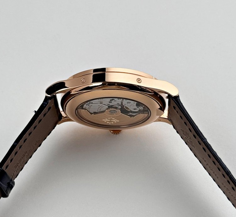 Patek Philippe Annual Calendar Complications 5396r-015 Annual Calendar Rose Gold Blue Dial 2019