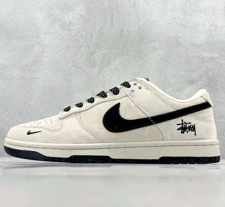 Nike Sb Dunk Low x Stussy Dq1098-377