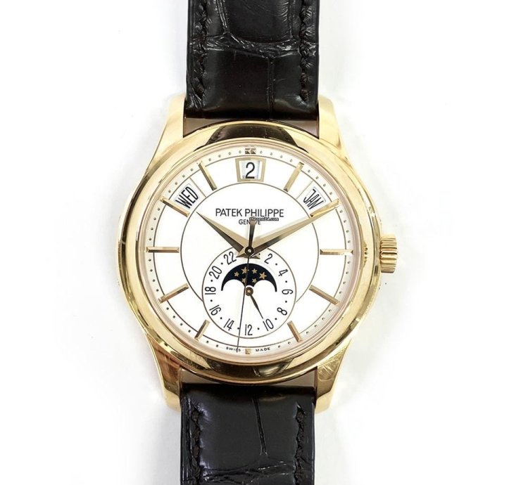 Patek Philippe Annual Calendar Complications Annual Calendar 40mm 5205r-001 Rose Gold With Brown Leather Watch White Dial 2020