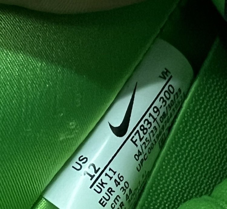 Nike Dunk Low Sb Pro The Powerpuff Girls Buttercup Size 11