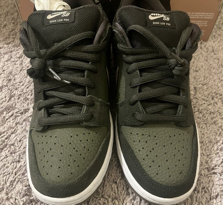 rare 800 Online Nike Sb Dunk Low Sequoia White Gum